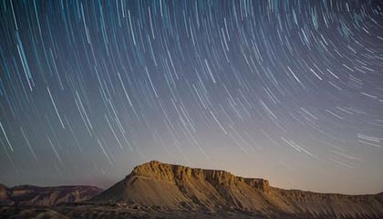 九游电脑版-女足U16少打一人！吴逸羲争抢中踢到对手被罚下，墨西哥随后扳平